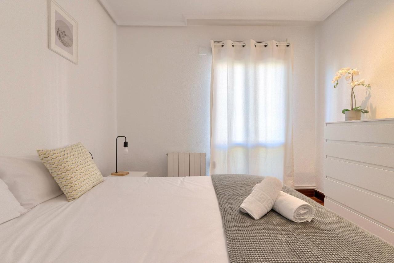 Appartement Vivienda Turistica Junto Al Ayuntamiento à Bilbao Extérieur photo